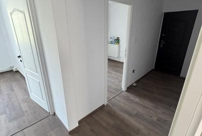 Apartament cu 2 camere decomandat în Central - 3
