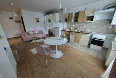 Apartament cu 2 camere semidecomandat în Florești
