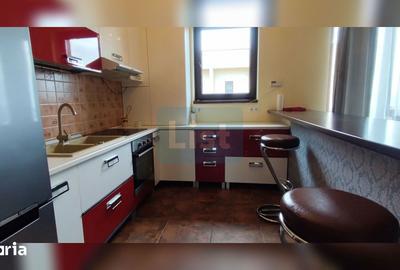Apartament cu 3 camere decomandat în Europa - 3