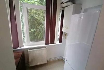 Apartament cu 2 camere decomandat, mobilat în Nicolina - 4