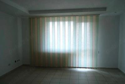 Casă cu 2 camere cu Teren 220 Mp în Mihai Bravu - 2