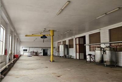 Spațiu comercial, de 2,200 mp, în Central - 14