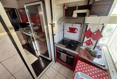 Apartament cu 2 camere semidecomandat în Poarta 6