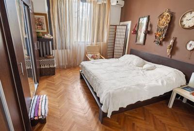 Apartament cu 3 camere în Unirii