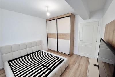 Apartament cu 2 camere decomandat în Vișani - 2