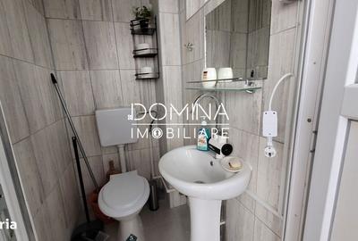Spațiu comercial, de 40 mp, în Central - 4
