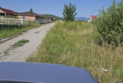 Teren intravilan de 1100 mp, în Unirea