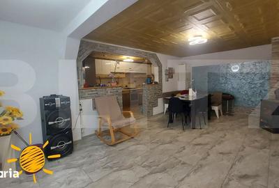Casă cu 7 camere cu Teren 1980 Mp în Vâlcele - 4