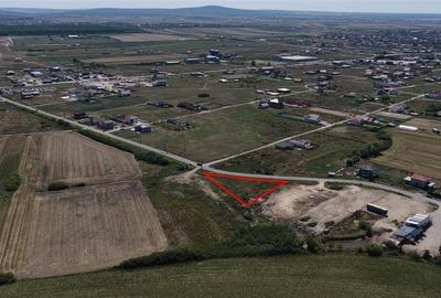 Teren Construcții intravilan de 624 mp, în Oșorhei - 2