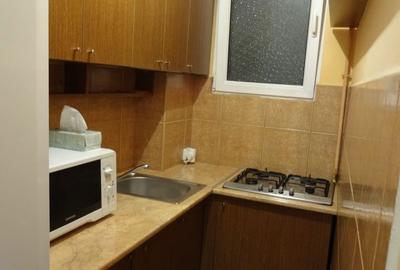 Garsonieră decomandată, mobilată în Berceni