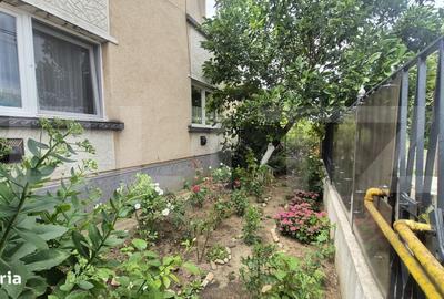Casă cu 4 camere cu Teren 500 Mp în Titulescu