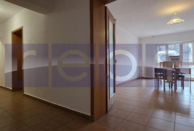 Apartament cu 5 camere în Centrul Istoric