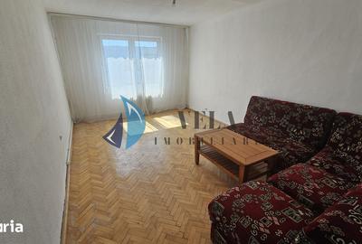 Apartament cu 4 camere decomandat în Reghin