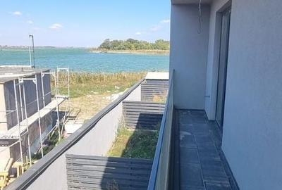 Casă individuală cu 4 camere cu Canalizare în Exterior Est