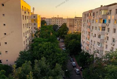 Apartament cu 2 camere decomandat în Dristor