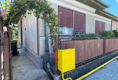 Casă cu 3 camere cu Teren 200 Mp în Central - 11