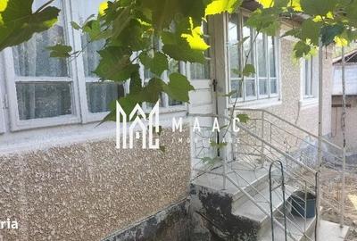 Casă cu 3 camere cu Teren 5000 Mp în Livezi