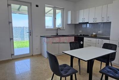 Casă cu 4 camere în Vidra