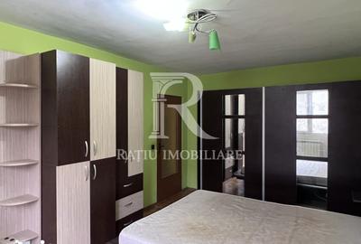 Apartament cu 3 camere decomandat în Rogerius - 12