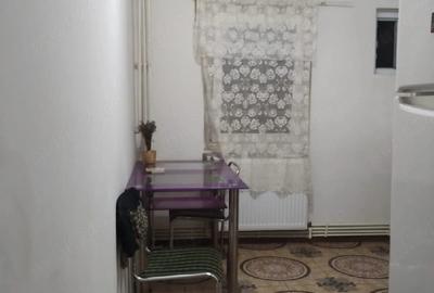 Garsonieră decomandată în 1 Decembrie - 4