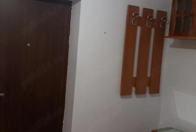 Garsonieră nedecomandată în Central - 2