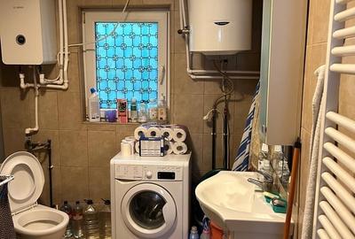 Casă cu 3 camere cu Teren 1000 Mp în Central