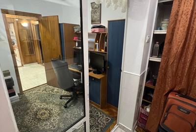 Apartament cu 4 camere decomandat în Inel II