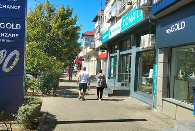Spațiu comercial, de 142 mp, în Central - 1