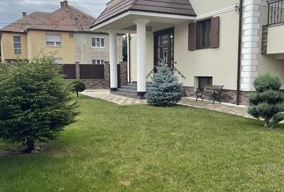 Casă cu 4 camere în Central - 6