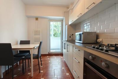 Apartament cu 3 camere decomandat, mobilat în Podul de Fier - 7