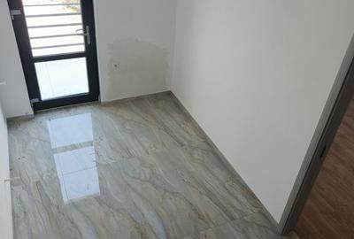 Casă cu 4 camere în Bragadiru