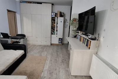 Apartament cu 2 camere decomandat în Florești - 1