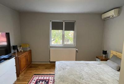 Casă individuală cu 5 camere cu Canalizare în Central - 6