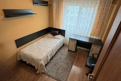 Apartament cu 3 camere decomandat în Pelican - 8