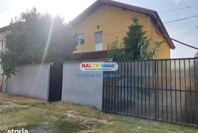 Casă cu 4 camere cu Teren 310 Mp în Central