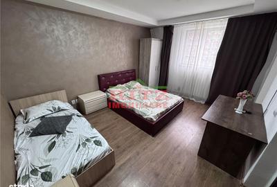 Spațiu comercial, de 372 mp, în Tineretului - 7