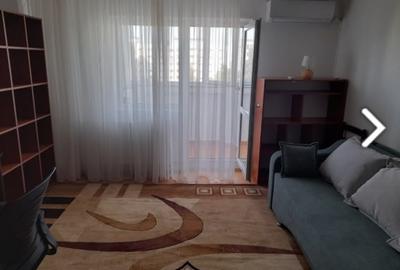 Garsonieră decomandată, mobilată în Vitan