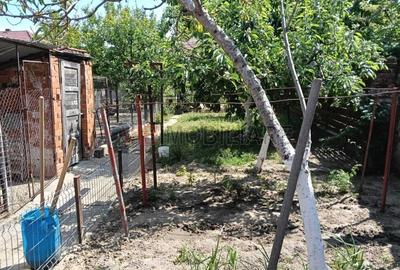 Casă cu 4 camere cu Teren 350 Mp în Crișan