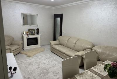 Apartament cu 3 camere decomandat în Central - 2