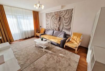 Apartament cu 3 camere decomandat, mobilat în Lujerului