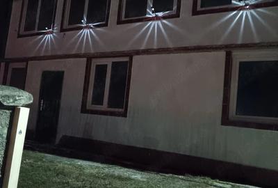 Casă cu Teren 200 Mp în Central
