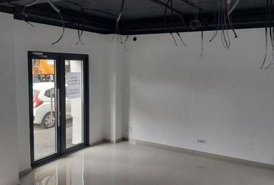 Spațiu comercial, de 36 mp, în Central