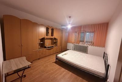 Garsonieră decomandată în Sânmartin