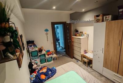 Apartament cu 3 camere decomandat în Brâncoveanu