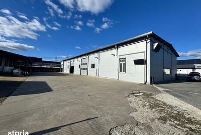 Spațiu comercial, de 1,433 mp, în Groși - 16