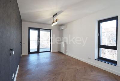 Apartament cu 4 camere semidecomandat în Băneasa - 4