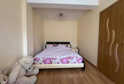 Apartament cu 3 camere semidecomandat, mobilat în Sud - 12