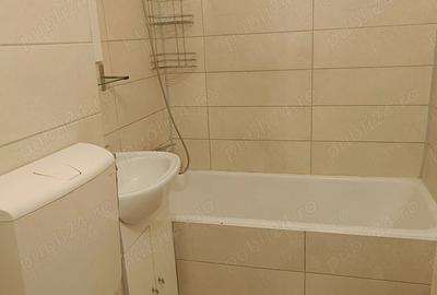 Garsonieră semidecomandată în Titan
