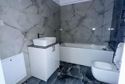 Apartament cu 2 camere decomandat în Nicolina