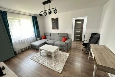 Apartament cu 2 camere semidecomandat în Micro 6